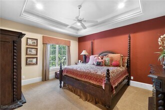 611 18th Ave S in Naples, FL - Building Photo - Building Photo