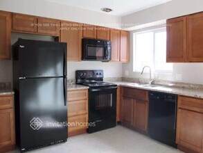 2575 S Lewiston St, Unit 1-322 in Aurora, CO - Building Photo - Building Photo