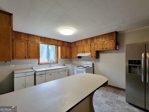 355 Bill Rutledge Rd in Winder, GA - Building Photo - Building Photo