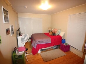 177 E 9th St, Unit Upstairs in Winona, MN - Building Photo - Building Photo