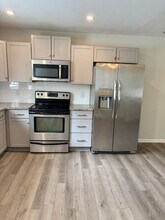 1509a Harbor View Rd in Charleston, SC - Building Photo - Building Photo