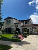 189 S Martel Ave, Unit 189 South Martel Avenue in Los Angeles, CA - Building Photo