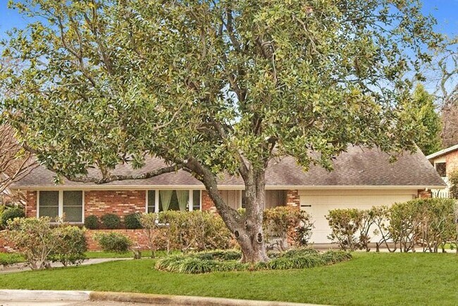 property at 1636 Kiltartan Dr