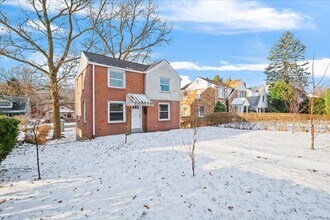 724 Ohio River Blvd in Sewickley, PA - Building Photo - Building Photo