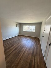 6155 Ridge Ave in Cincinnati, OH - Building Photo - Building Photo