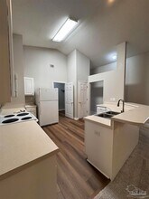 711 Marsh Harbor Dr in Mary Esther, FL - Building Photo - Building Photo