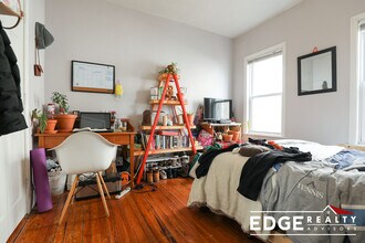 70 Antwerp St, Unit 2 in Boston, MA - Building Photo - Building Photo