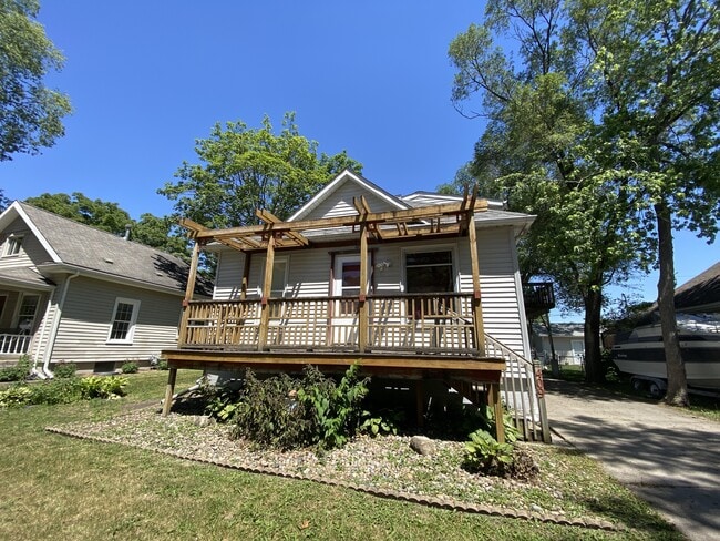 property at 409 2nd St