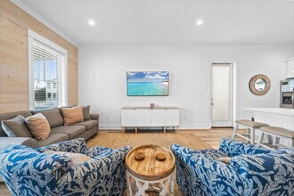 7 W Gate in Orange Beach, AL - Building Photo - Building Photo