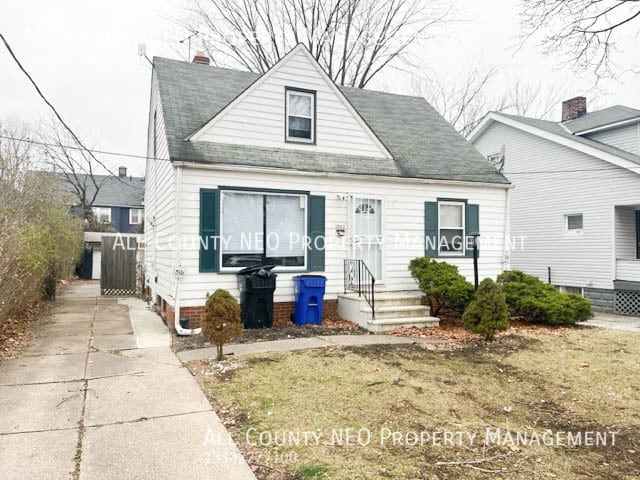 property at 3862 E 112th St