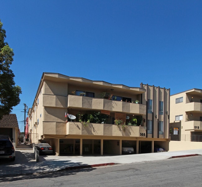 509 E. San Jose in Burbank, CA - Building Photo - Building Photo