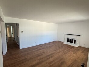 619 Vaqueros Ave in Rodeo, CA - Building Photo - Building Photo