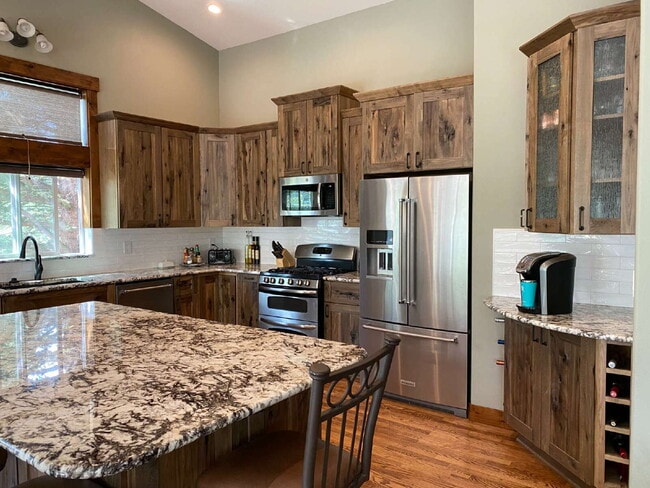 608 Willowbrook Rd in Silverthorne, CO - Building Photo - Building Photo