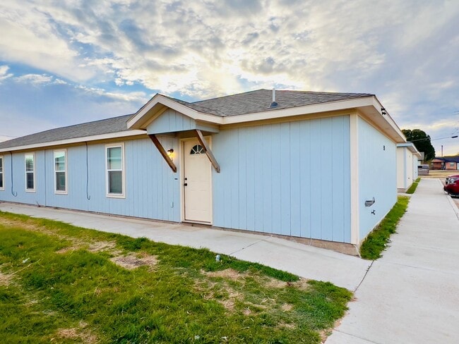 property at 525 45th St