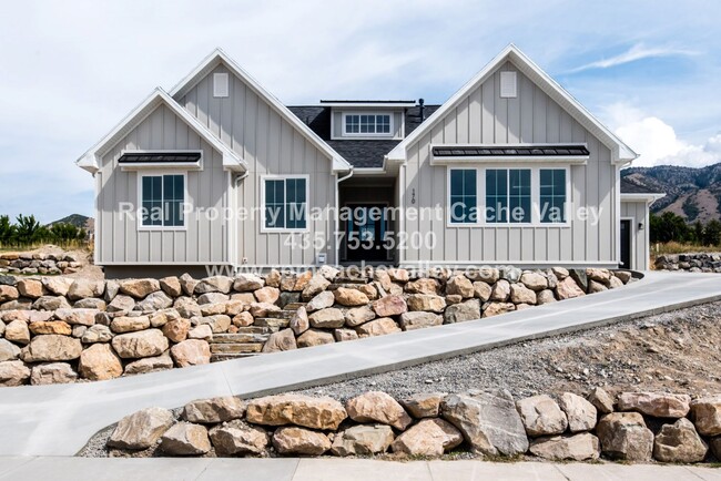 property at 170 Bluff St