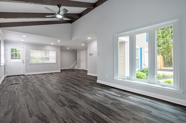 4112 Galesbury Ln in Chantilly, VA - Building Photo - Building Photo
