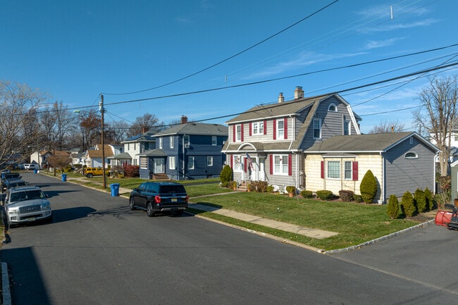 Apartments for rent in Avenel, NJ