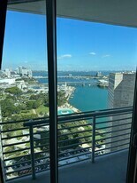 325 S Biscayne Blvd, Unit 4016 in Miami, FL - Building Photo