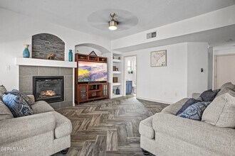 12800 Tierra Alexis Dr in El Paso, TX - Building Photo - Building Photo