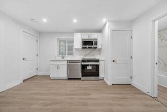 92 Willow St in Cambridge, MA - Building Photo - Building Photo