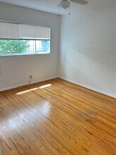 8903 Alden Dr in Los Angeles, CA - Foto de edificio - Building Photo