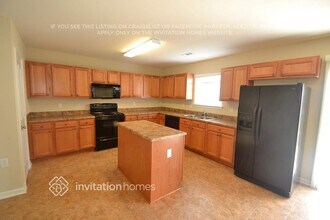 3923 Damask Drive in Charlotte, NC - Foto de edificio - Building Photo