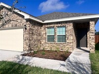 8421 N 35th St in McAllen, TX - Foto de edificio - Building Photo