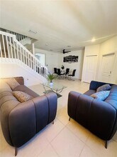 2562 SE 29th St in Homestead, FL - Building Photo - Building Photo