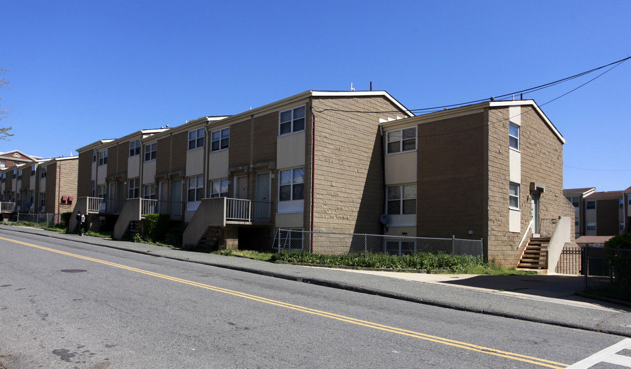 Sursum Corda Cooperative in Washington, DC - Foto de edificio