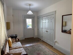 111 Water St, Unit 1 in Hallowell, ME - Building Photo - Building Photo