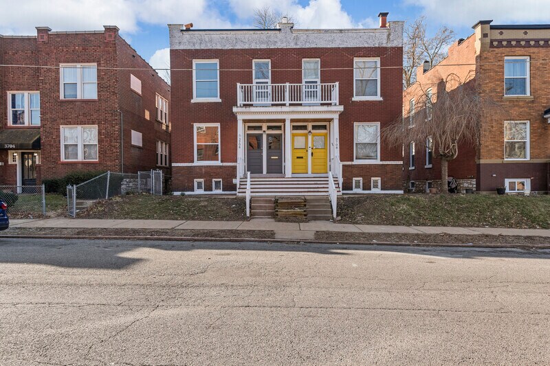 3706 Fairview Ave in St. Louis, MO - Building Photo