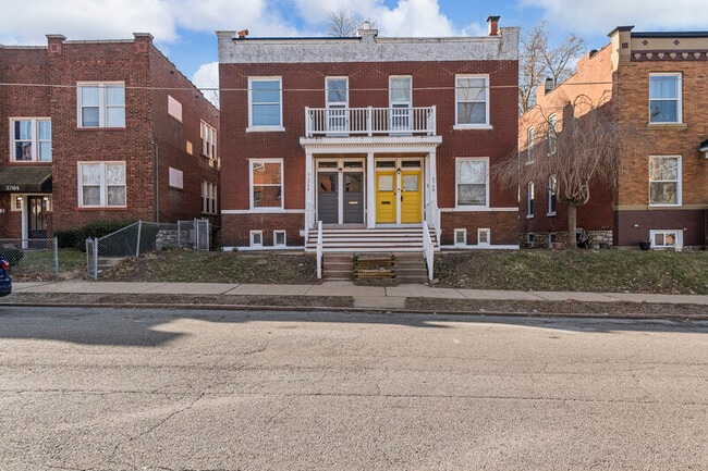 property at 3706 Fairview Ave