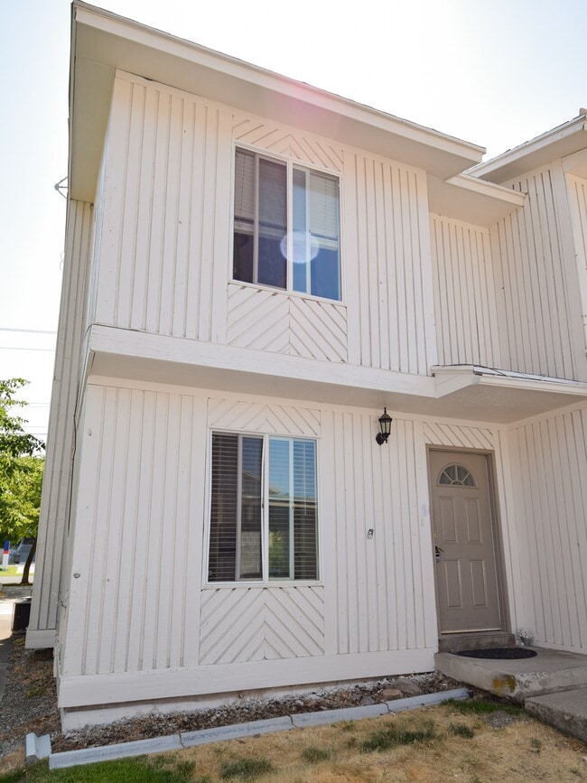 property at 1281 N 400 E