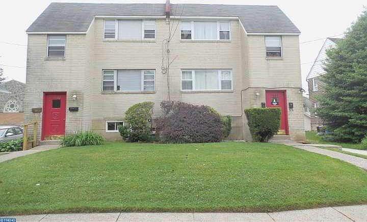 3642 Berry Ave in Drexel Hill, PA - Building Photo