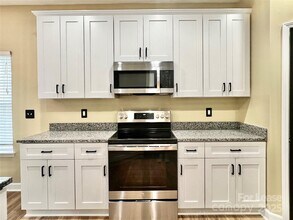 8220 Brisbin Drive in Waxhaw, NC - Building Photo - Building Photo