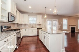 105 Clear Springs Rd in Mooresville, NC - Building Photo - Building Photo