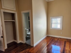 136 E Washington St in New Iberia, LA - Building Photo - Building Photo