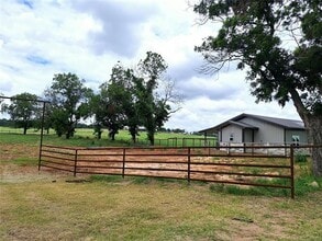6034 Co Rd 256 in Stephenville, TX - Building Photo - Building Photo