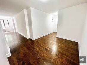 GORGEOUS MIDTOWN EAST 2 BED 2 BATH - WON'T in New York, NY - Building Photo - Building Photo