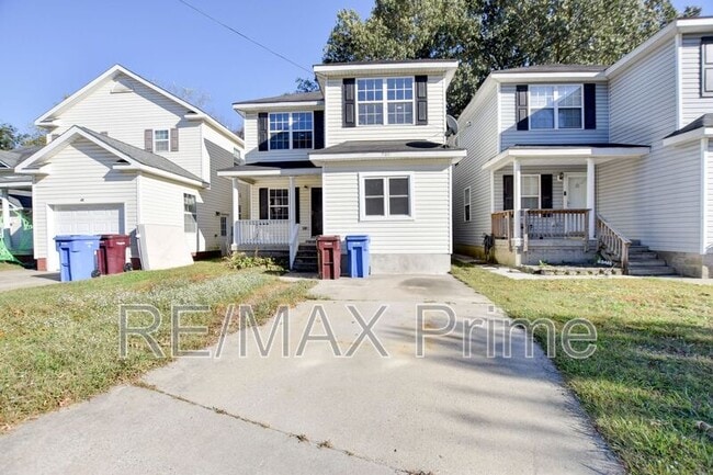 960 Railroad Ave