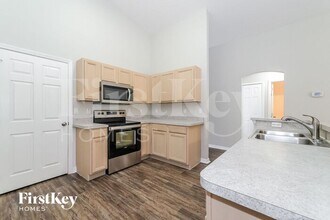 1421 Sarasota Dr in Kissimmee, FL - Building Photo - Building Photo