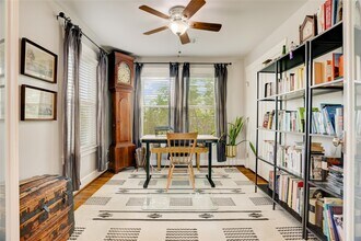 4807 Averill St in Houston, TX - Building Photo - Building Photo