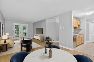 39 Pleasant Street in Moncton, NB - Building Photo - Building Photo