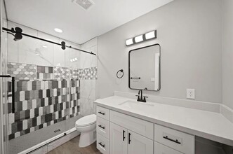 7109 Avenue L in Houston, TX - Foto de edificio - Building Photo