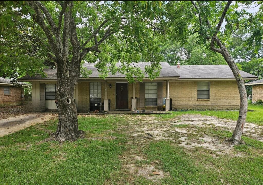 154 Ben Dr in Gulfport, MS - Building Photo