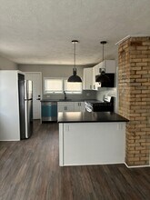 2721 Woodbridge Ave in Cleveland, OH - Building Photo - Building Photo