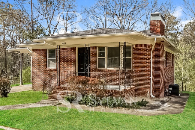 1044 Southwood Dr in Birmingham, AL - Building Photo - Building Photo