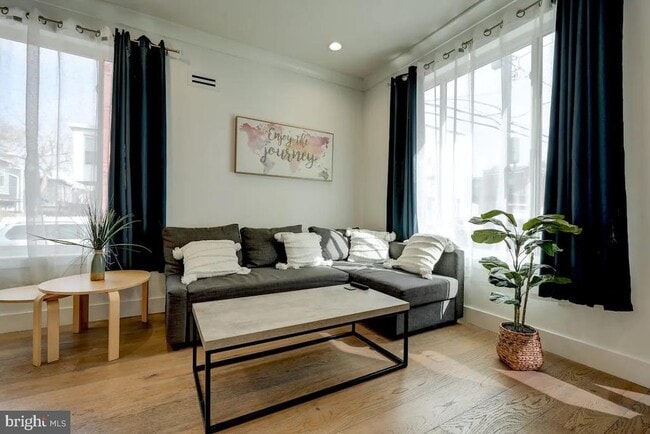 1270 N Newkirk St in Philadelphia, PA - Building Photo - Building Photo