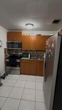 1857 NW 113 Terrace in Miami, FL - Foto de edificio - Building Photo