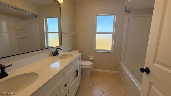 property at 607 SW 26th Terrace